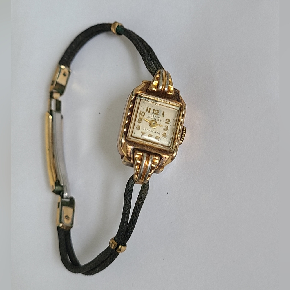 Vintage Dason 15 Jewels Gold Black Cord Antimagnetic Swiss Women's Wind Up Watch